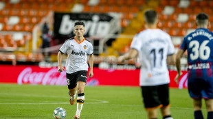 ¿El fichaje para la defensa del Valencia es Hugo Guillamón?
