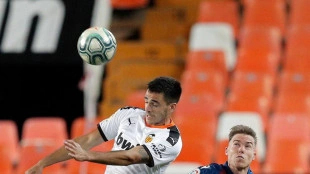 El Valencia y Diakhaby dilapidan la ventaja en el descuento (1-1)