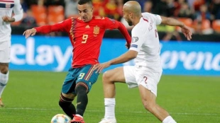 Rodrigo y Parejo, protagonistas en la victoria de España