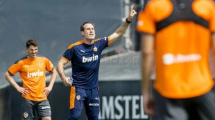 La gran oportunidad para algunos futbolistas en el Valencia de Voro