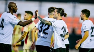 "A lo mejor hay gente que simplemente se alegra al ver ganar al Valencia"