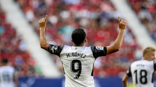 Maxi Gómez, el debate con el uruguayo continúa