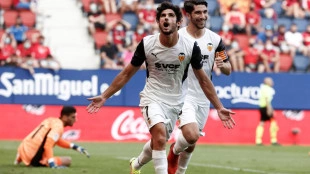 Carlos Soler y Gonçalo Guedes son el ataque del Valencia