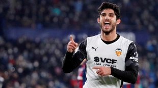El inexplicable silencio en el entorno del Valencia por el futuro de Guedes
