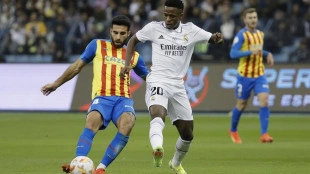 Las notas del Valencia tras el parón mundialista (I, porteros y defensas)